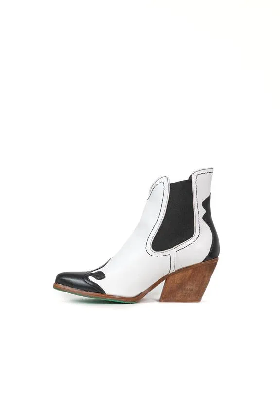 A Perfect Jane Chelsea Boots Duke Black & White