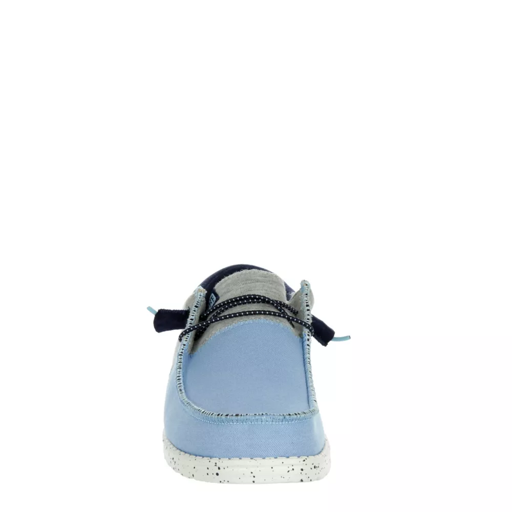 HEYDUDE  MENS WALLY TRI-VARSITY SLIP ON SNEAKER