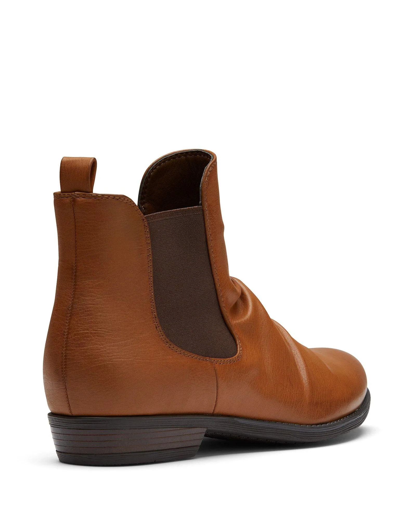 Redwood Boot Camel